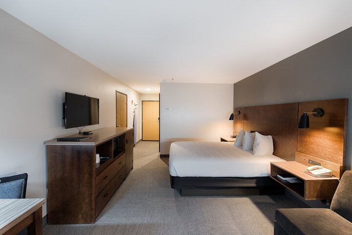 Room 18 of 49