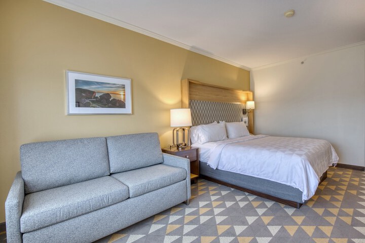 Room 42 of 88