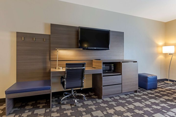 Best Western Seminole Inn & Suites