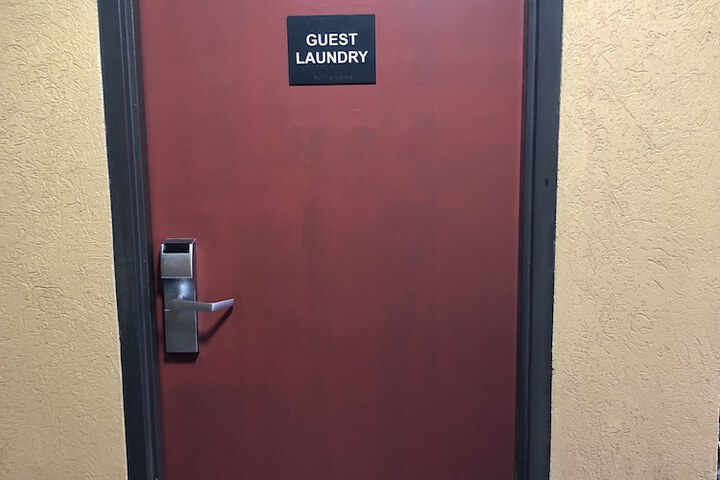Room 20 of 32