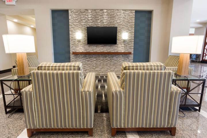 Hotel Interior 7 of 48