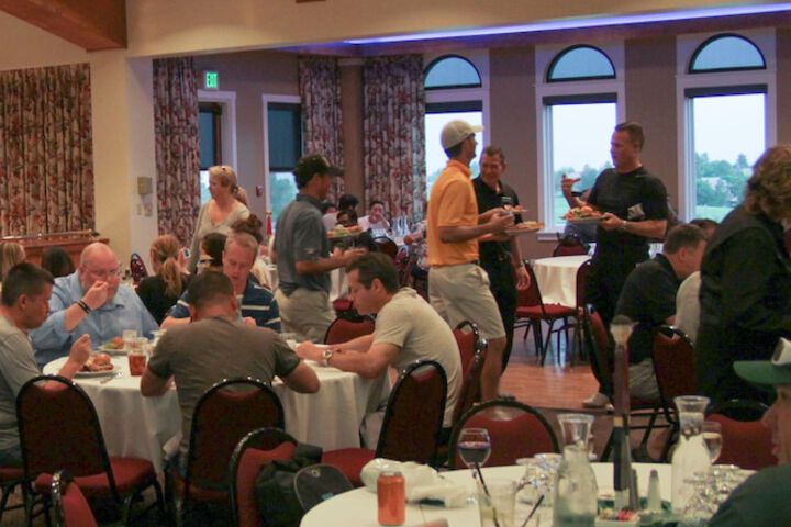 Dining 19 of 28