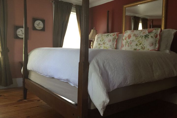 Room 7 of 26