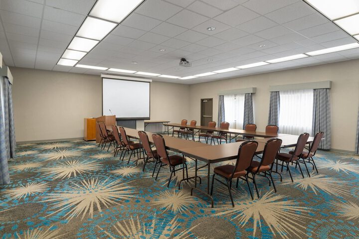 Days Inn by Wyndham Coffeyville