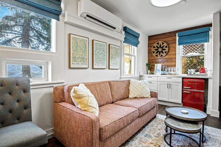 Bespoke Inn Flagstaff