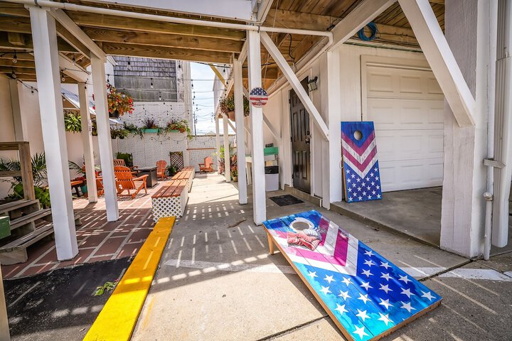 Dry Dock Inn