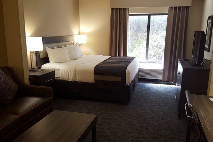 Room 23 of 35