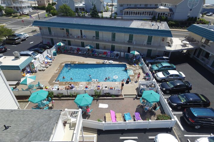 Hotel 3 of 48