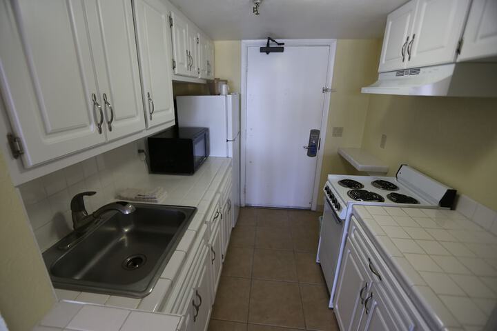 Shoreline Island Resort - Exclusively Adult