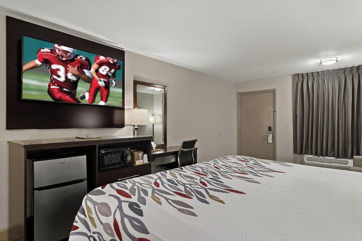 Room 18 of 26