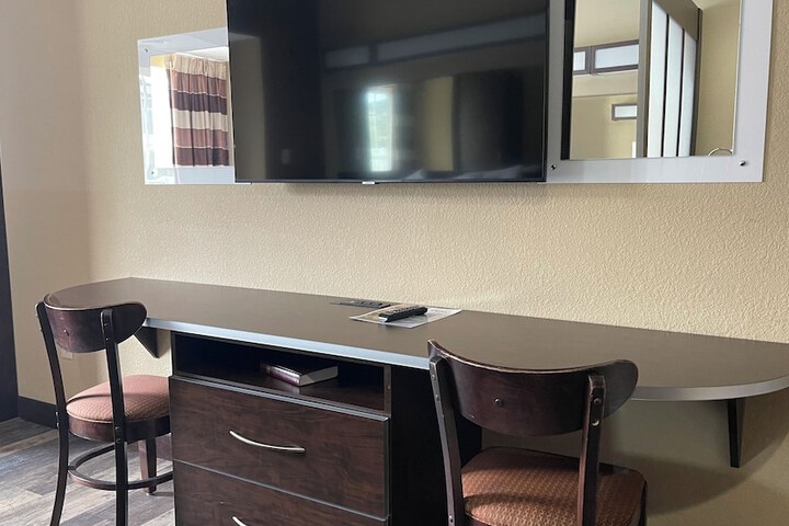 Microtel Inn & Suites by Wyndham Harrisonburg
