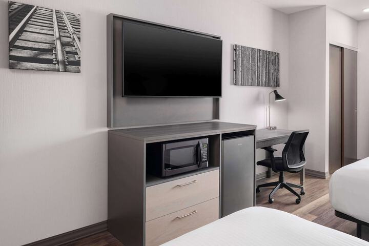 Room 30 of 55