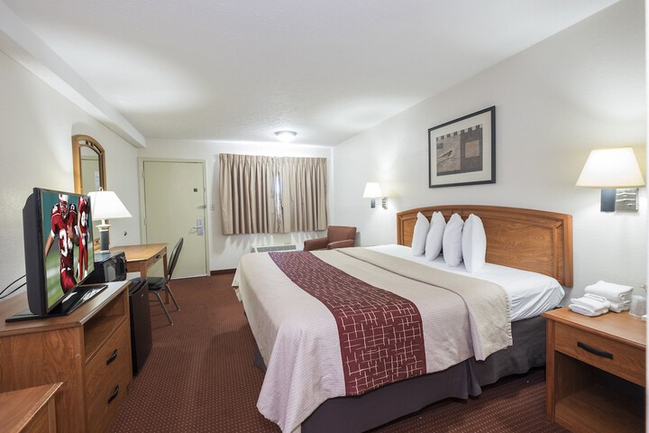 Room 7 of 23