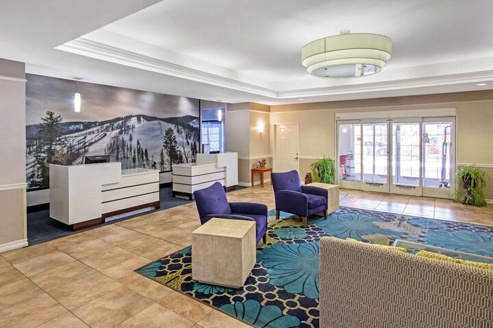 Hotel Interior 13 of 57