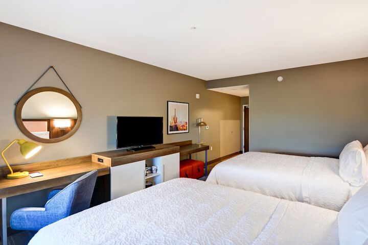 Room 16 of 31