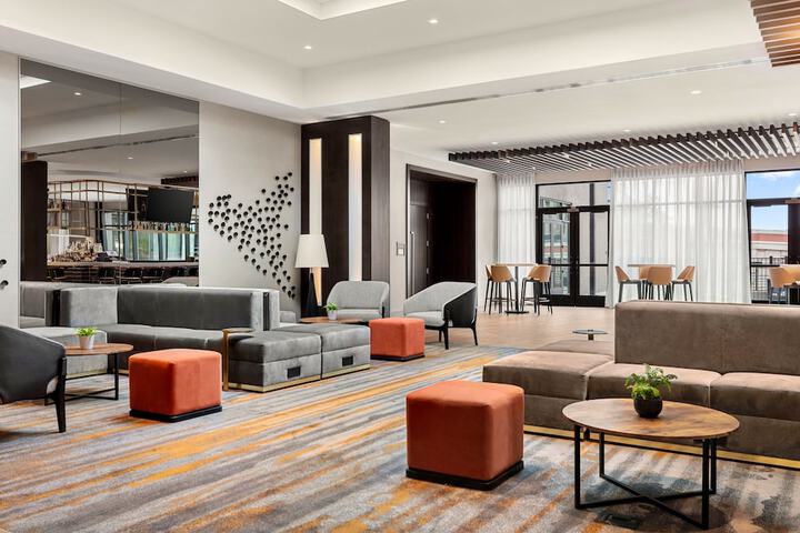 Hotel Interior 6 of 32