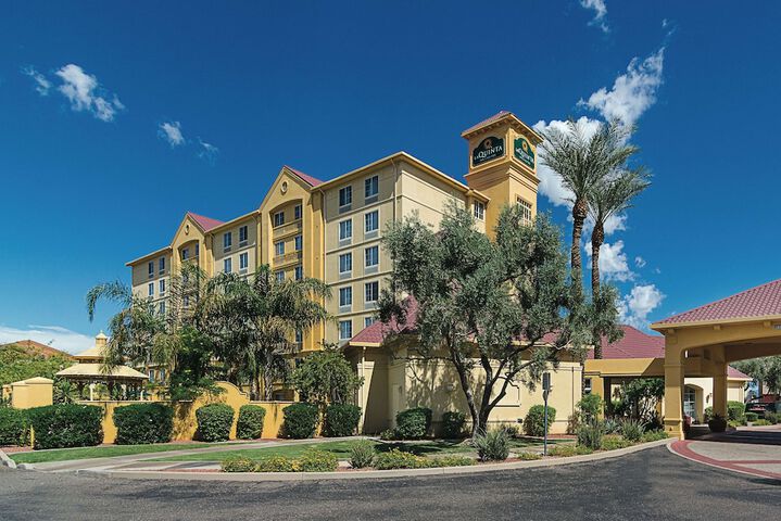 Hotel 4 of 48
