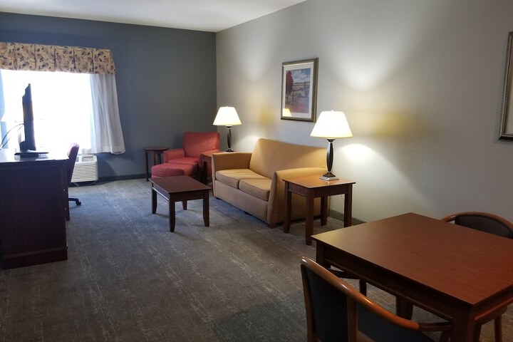 Wingate by Wyndham Savannah I-95 North