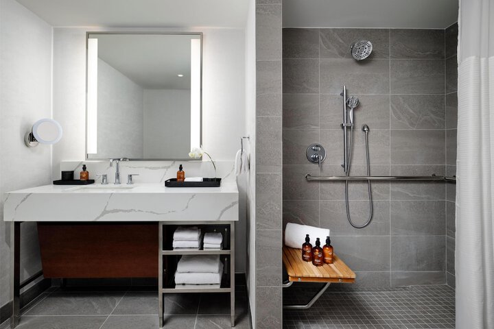 Hotel Alpenrock Breckenridge Curio Collection by Hilton