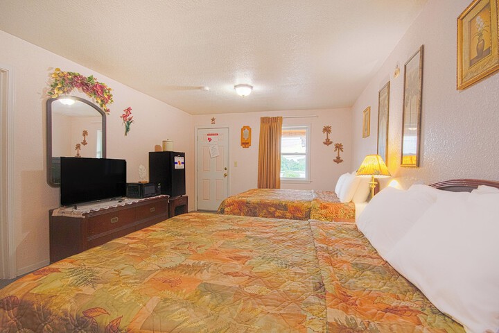 Room 12 of 50