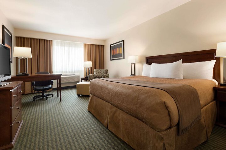 Room 8 of 21