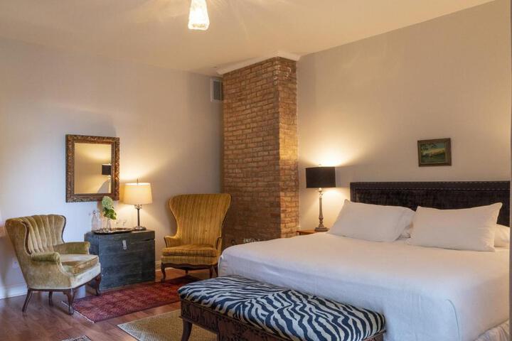 Stewart House Hotel