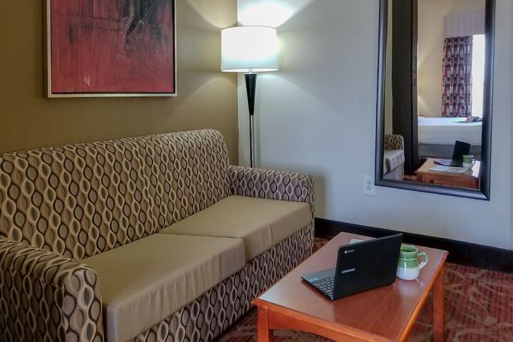 Room 22 of 45