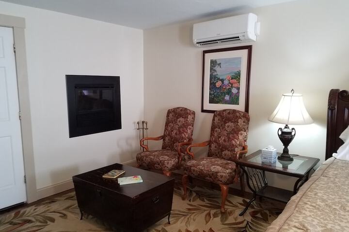 Room 32 of 45