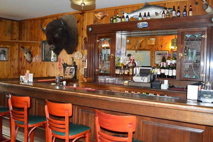 Summit Lake Lodge