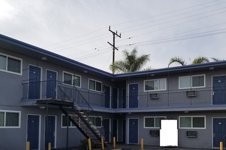 Hotel 4 of 21
