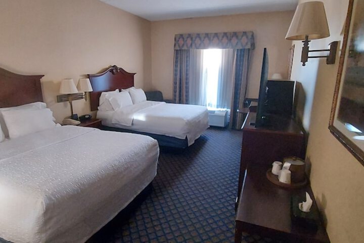 Room 18 of 22