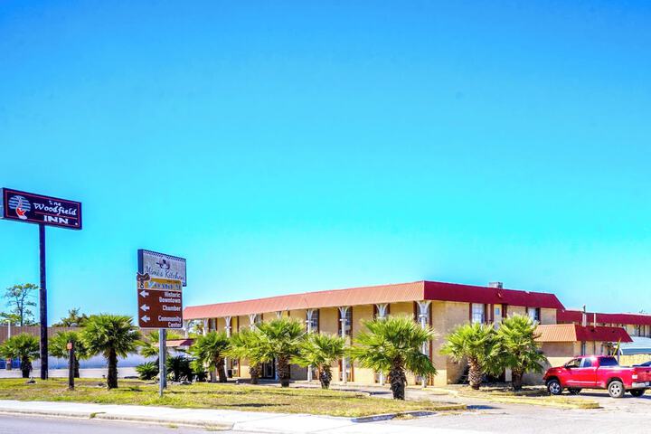Woodfield Inn & Suites Hotel O Yoakum TX 111