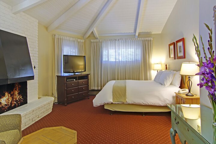 Room 16 of 71