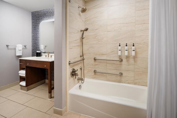 Homewood Suites by Hilton Midland TX