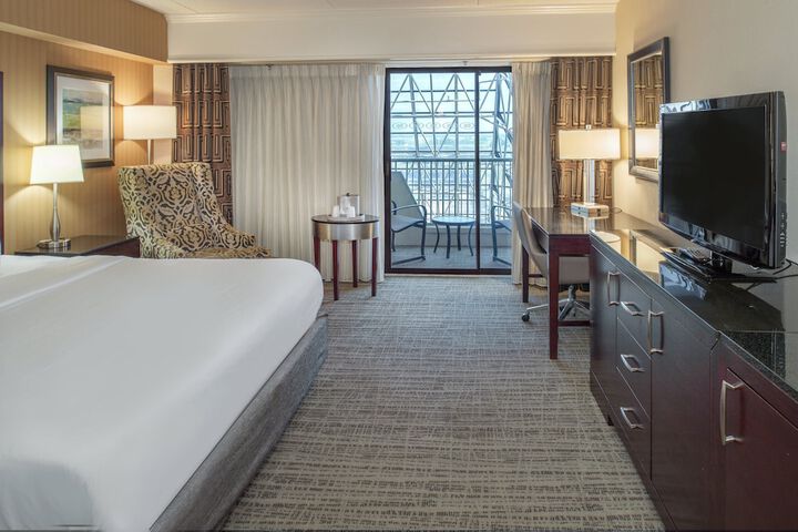 Crowne Plaza St. Louis Airport by IHG