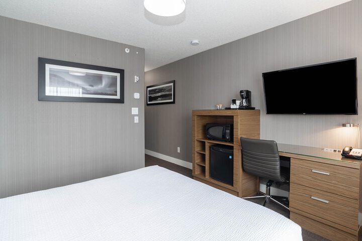 Room 43 of 55