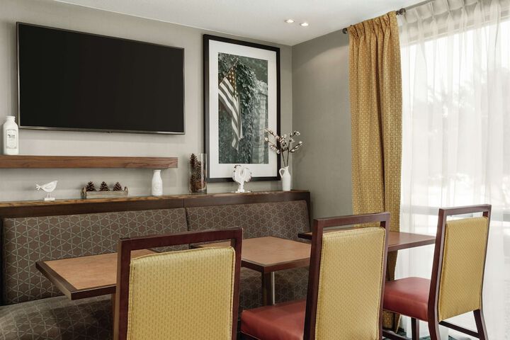 Hotel Interior 5 of 29