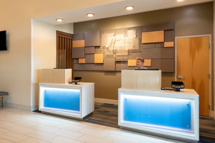 Hotel 2 of 37