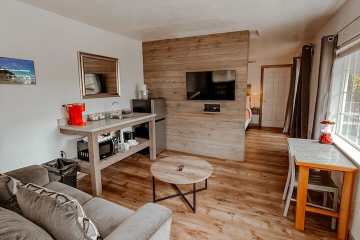 Room 44 of 72