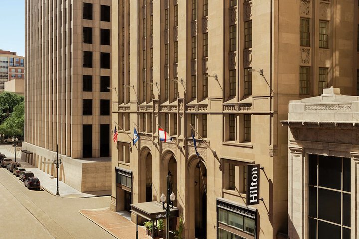 Hotel 2 of 69