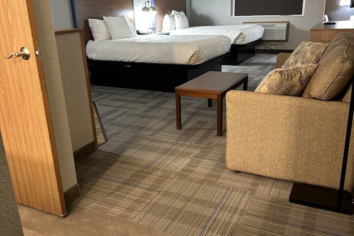 Room 50 of 72
