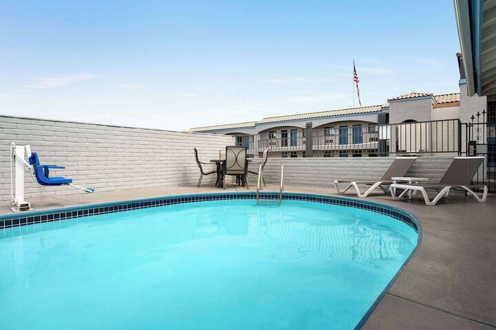 Pool 8 of 59