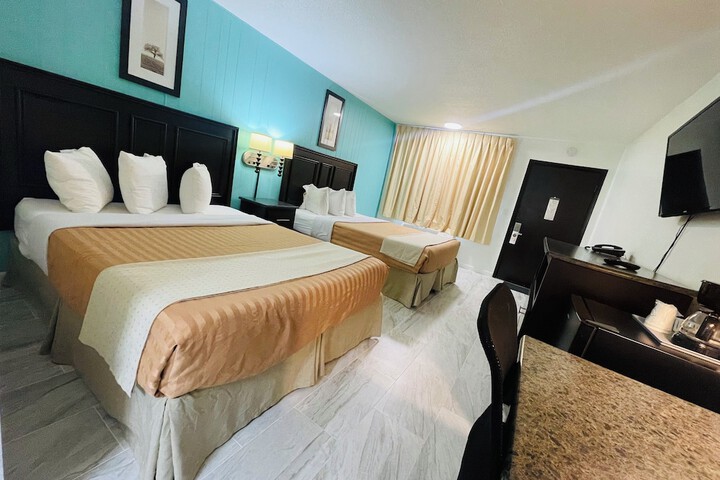Sparta Inn