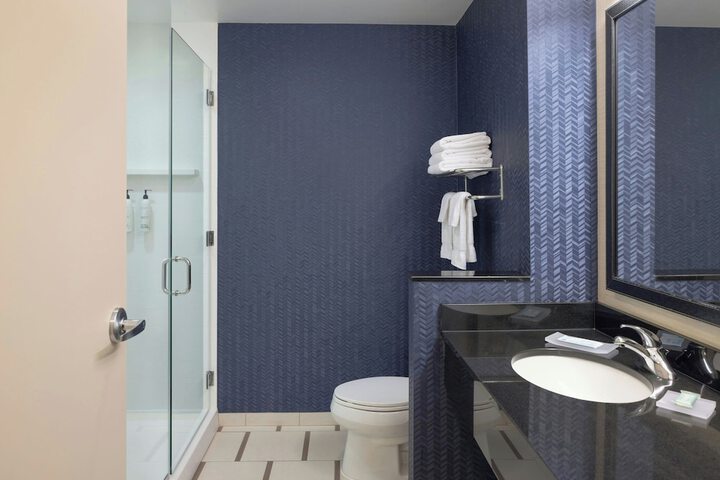Fairfield Inn & Suites Springfield Northampton / Amherst