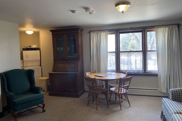 Room 59 of 294