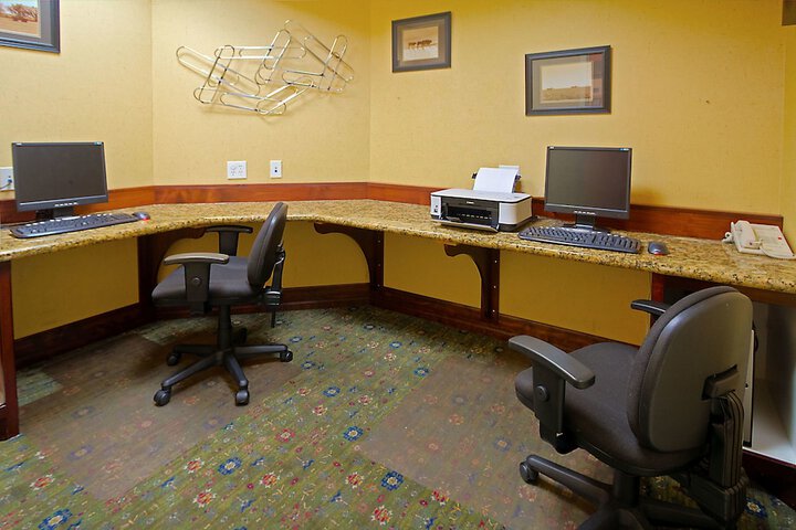 Hampton Inn Suites Altus