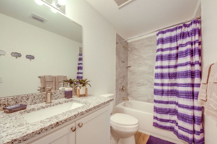 Labelle Apartment Close to Parks!
