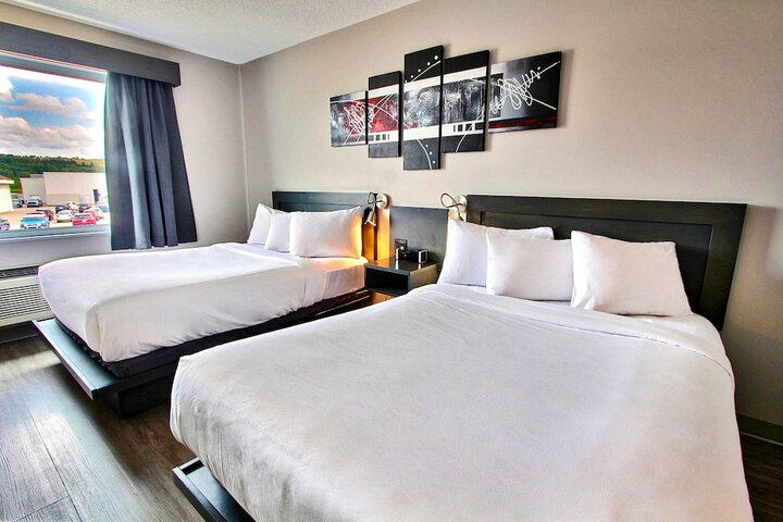 Room 36 of 59