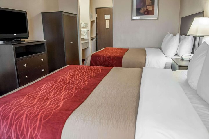Room 6 of 24
