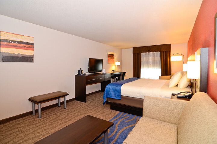 Room 14 of 40